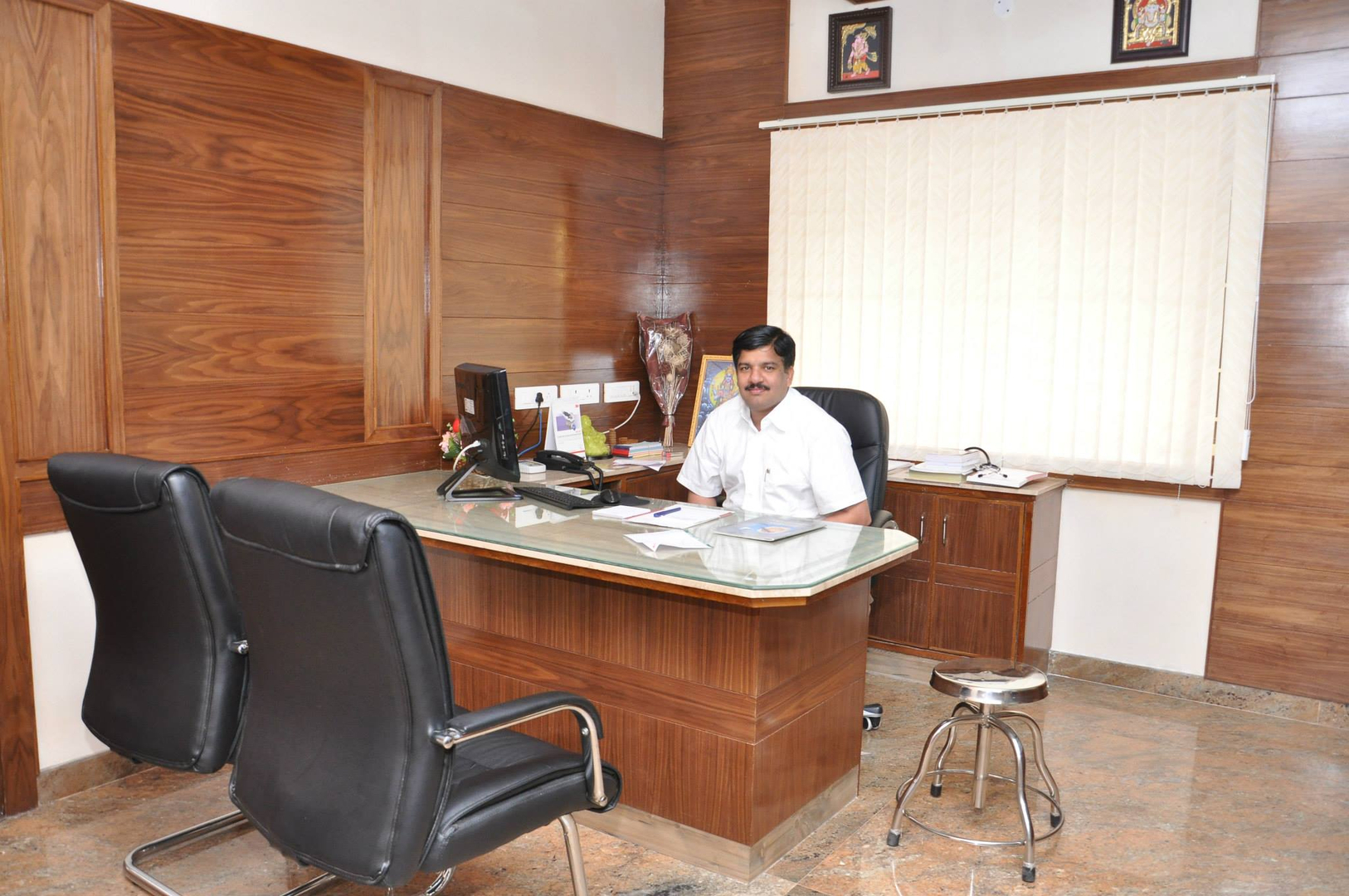 Saravana Hospital Building